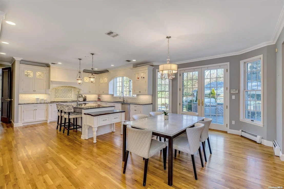 Photo of 2 Winchester Drive