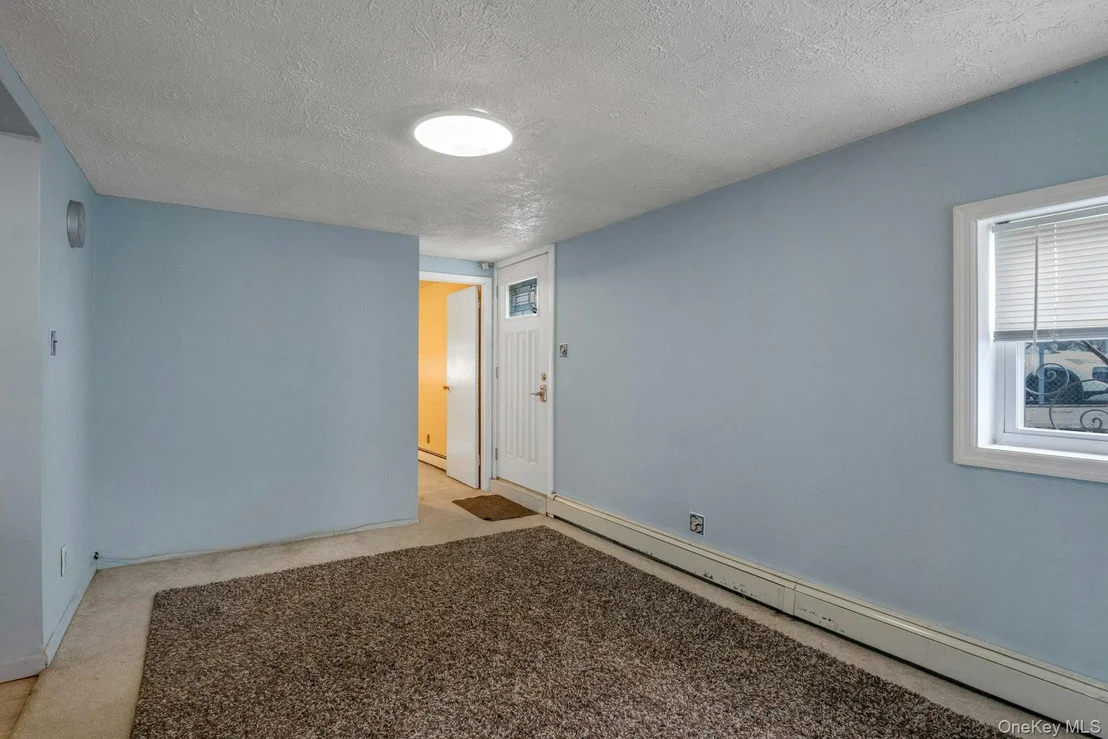 Photo of 1103 Stadium Avenue