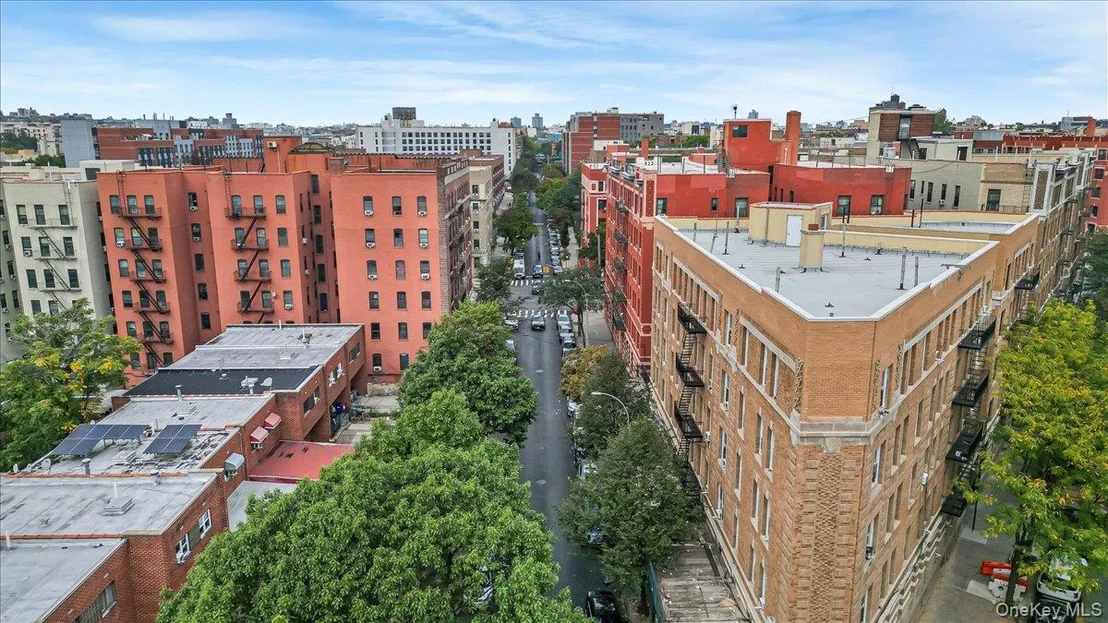 Photo of 917 Fox Street