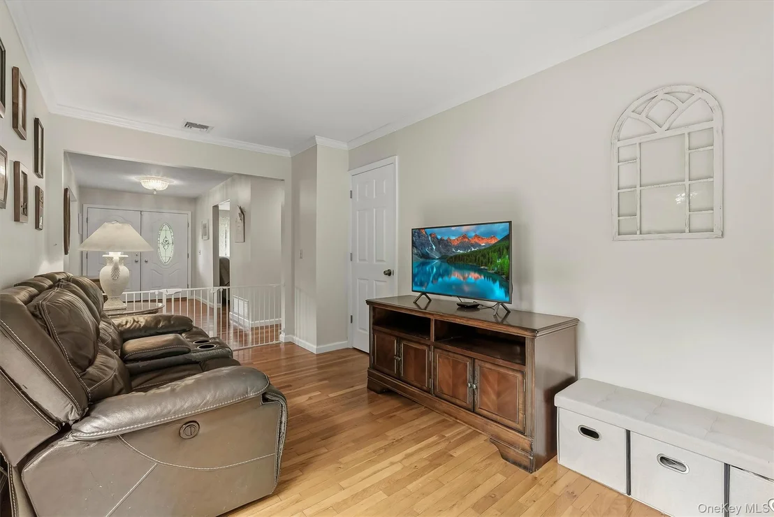 Photo of 72 Eastview Drive