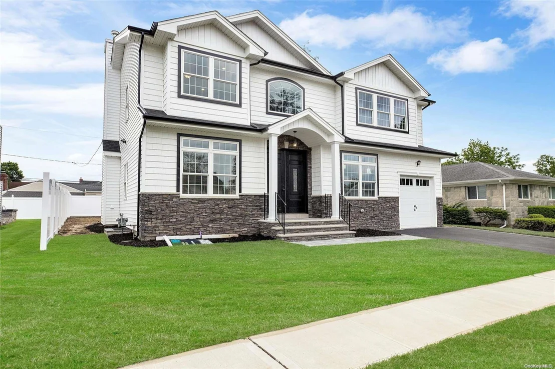Photo of 15 Edison Drive