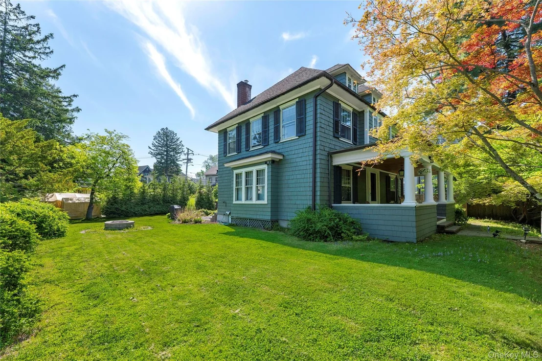Photo of 21 Barnard Avenue