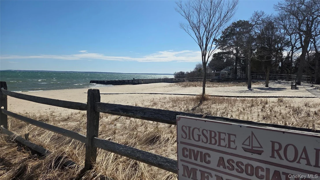 Photo of 1305 Sigsbee Road