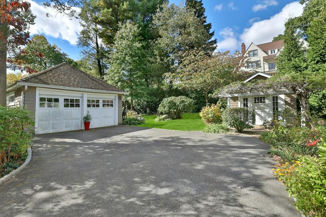 Photo of 73 Storer Avenue