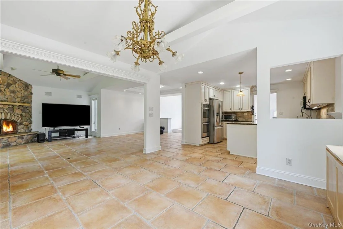 Photo of 15 Seneca Place