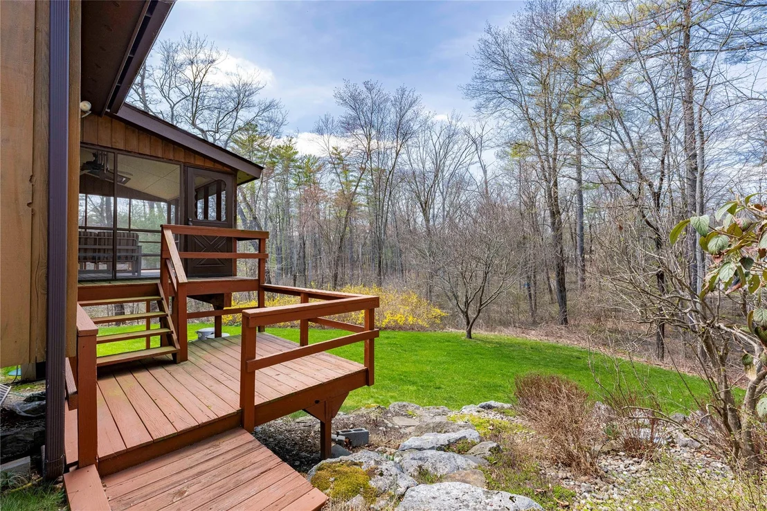 Photo of 23 Stoutenburgh Drive