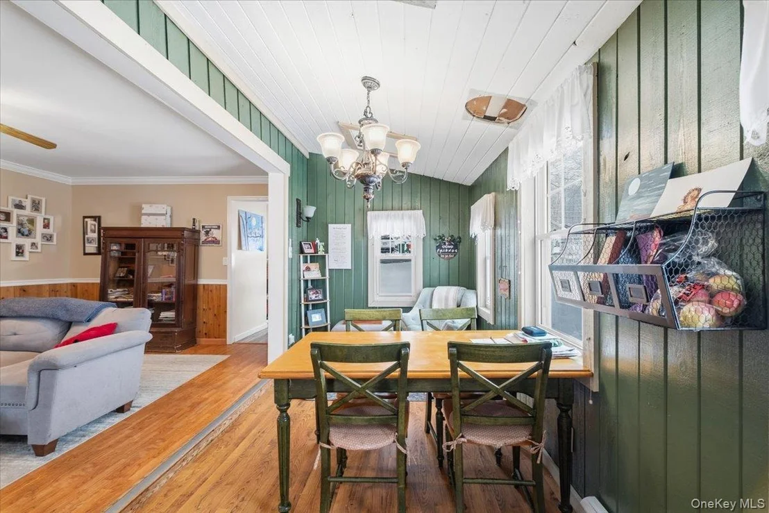 Photo of 4 Beachway Drive