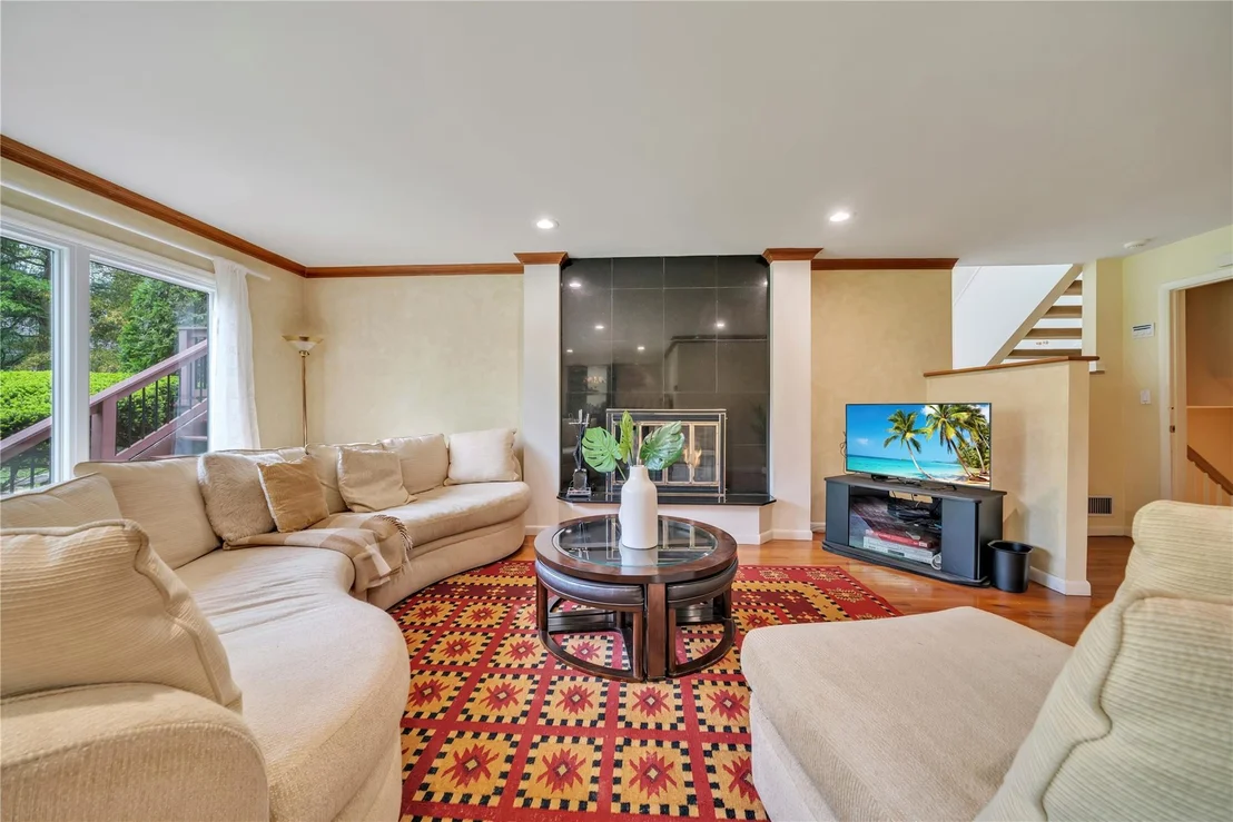 Photo of 4 Bobby Close