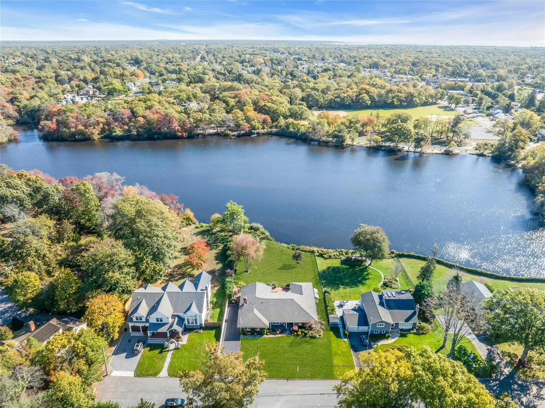 Photo of 11 Cranberry Drive