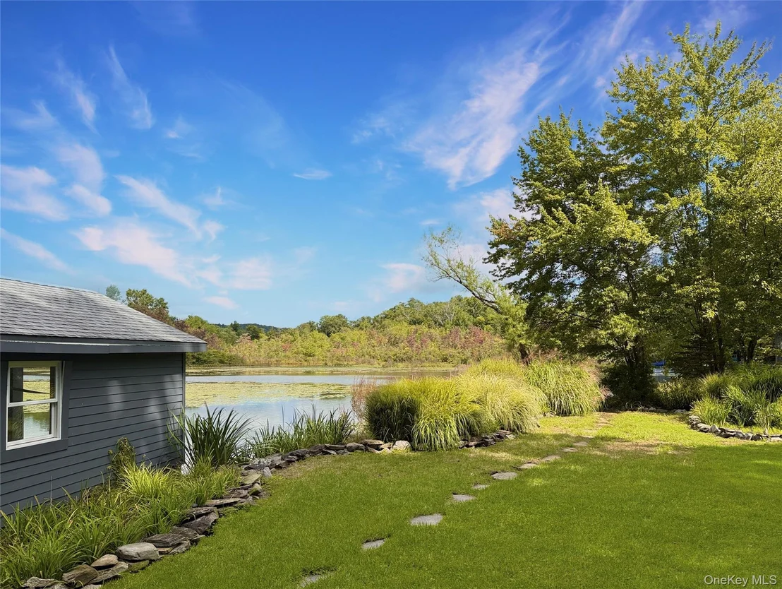 Photo of 44 Cayuga Road