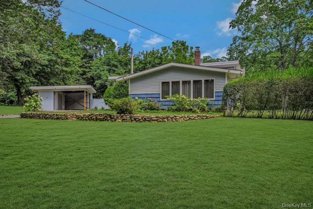 Photo of 30 Center Drive