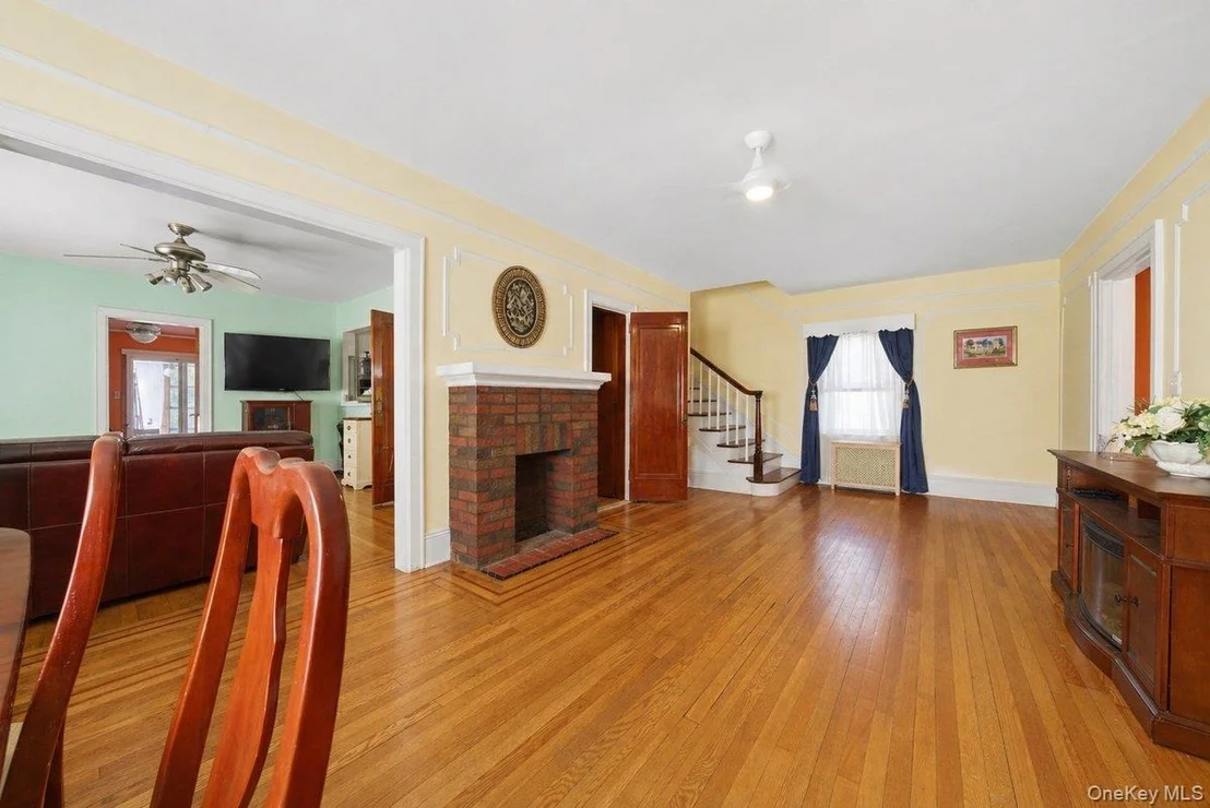 Photo of 7 Byron Avenue