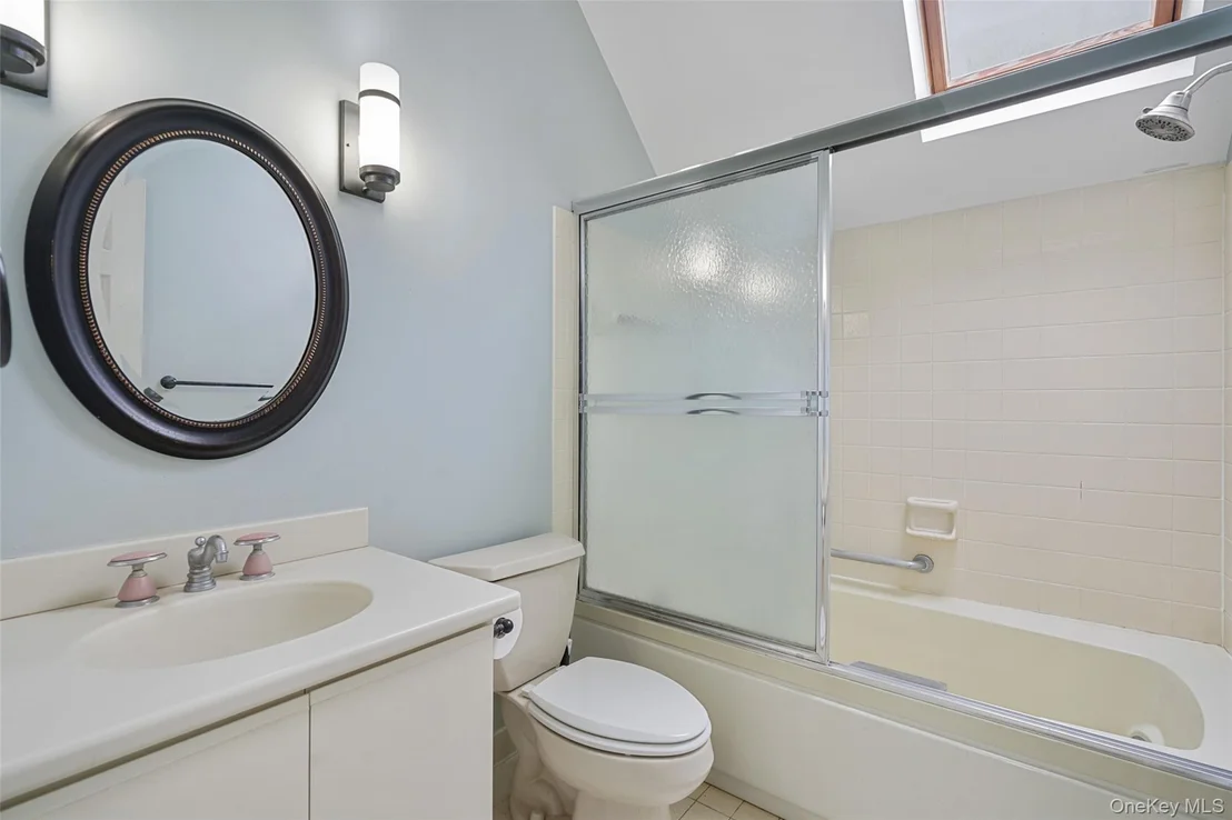 Photo of 152 Arbor Crest