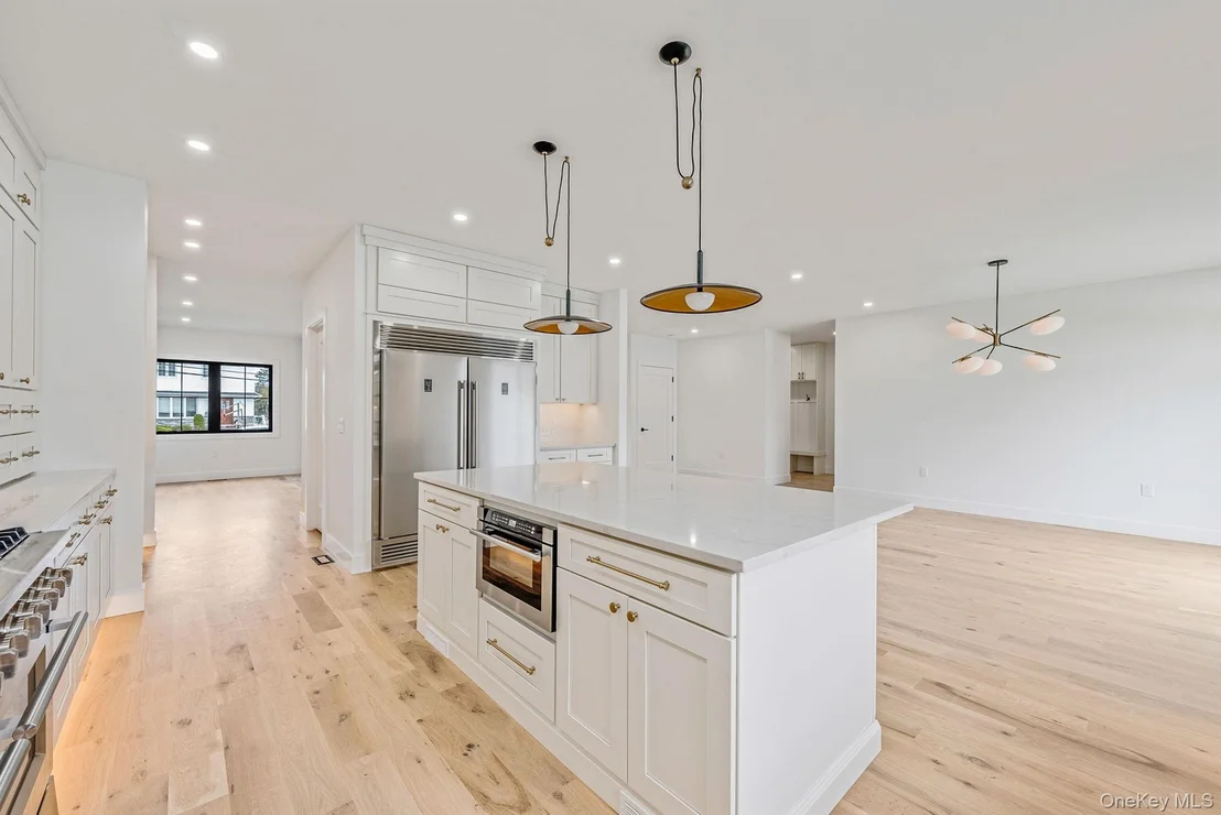 Photo of 2542 Lefferts Place