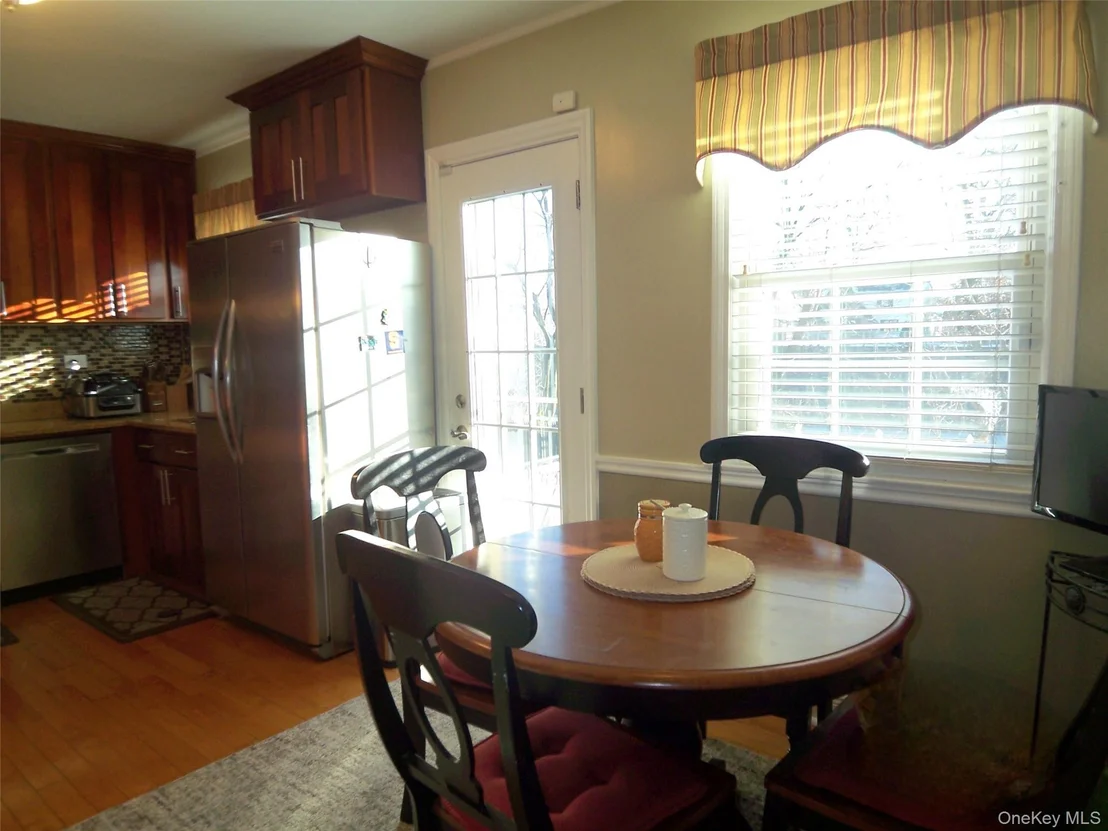 Photo of 40 Harding Parkway