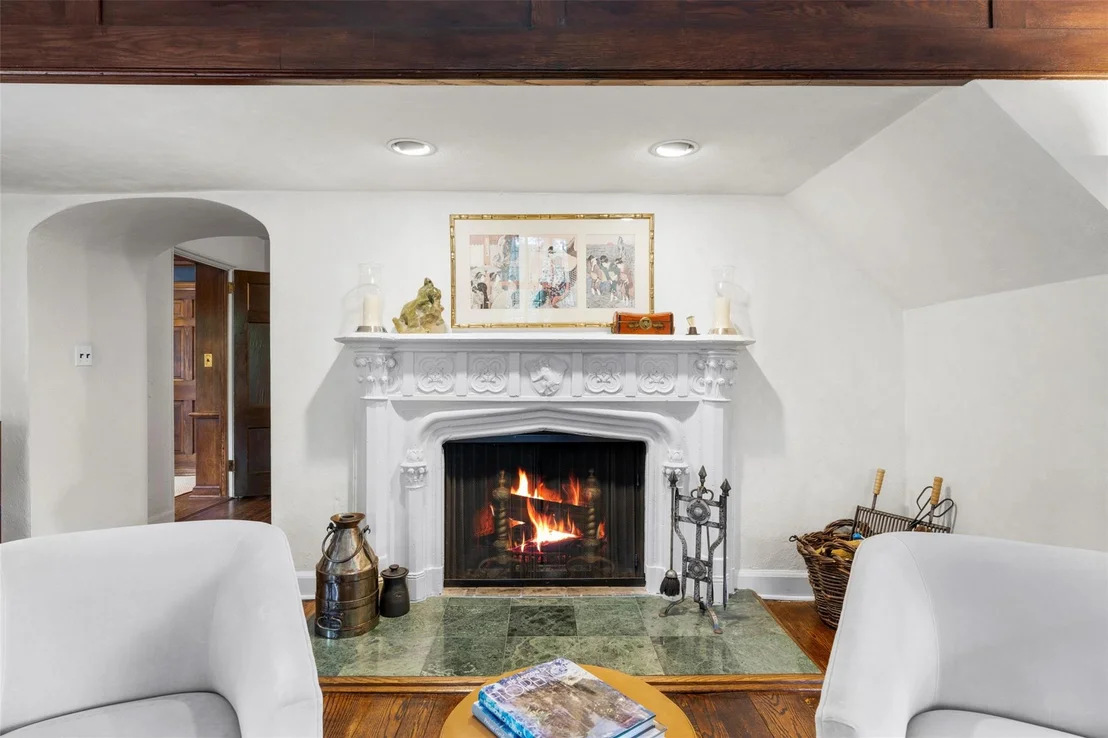 Photo of 27 Greenhaven Road