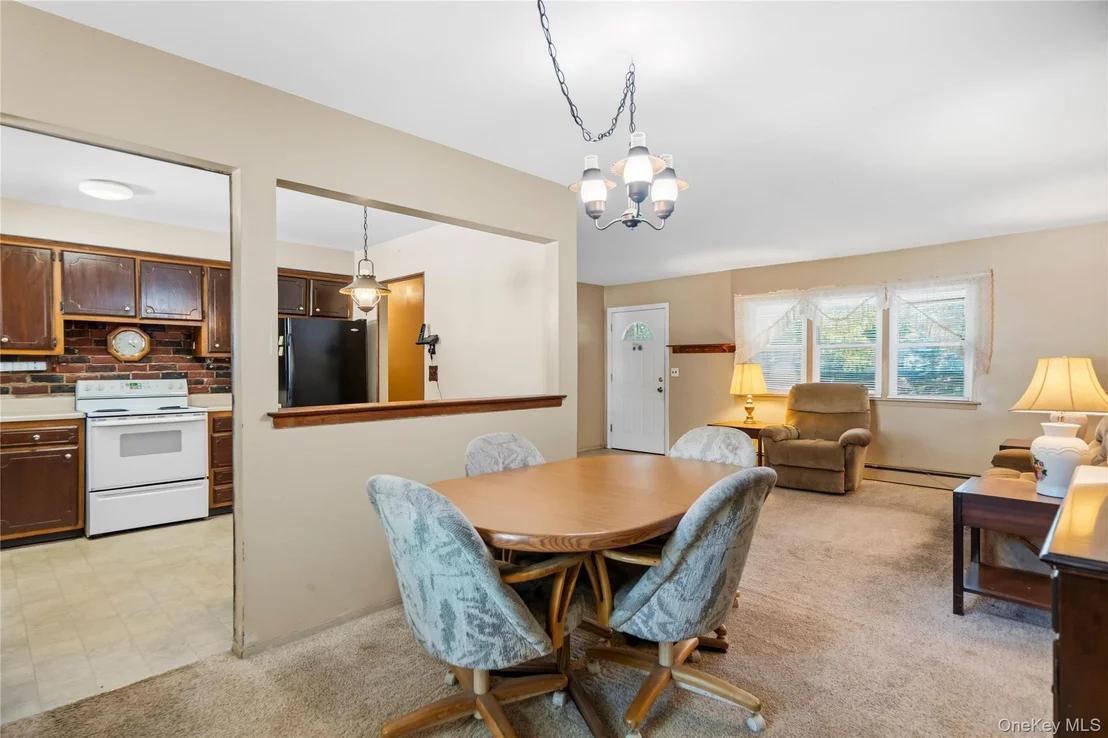 Photo of 35 Corbin Avenue