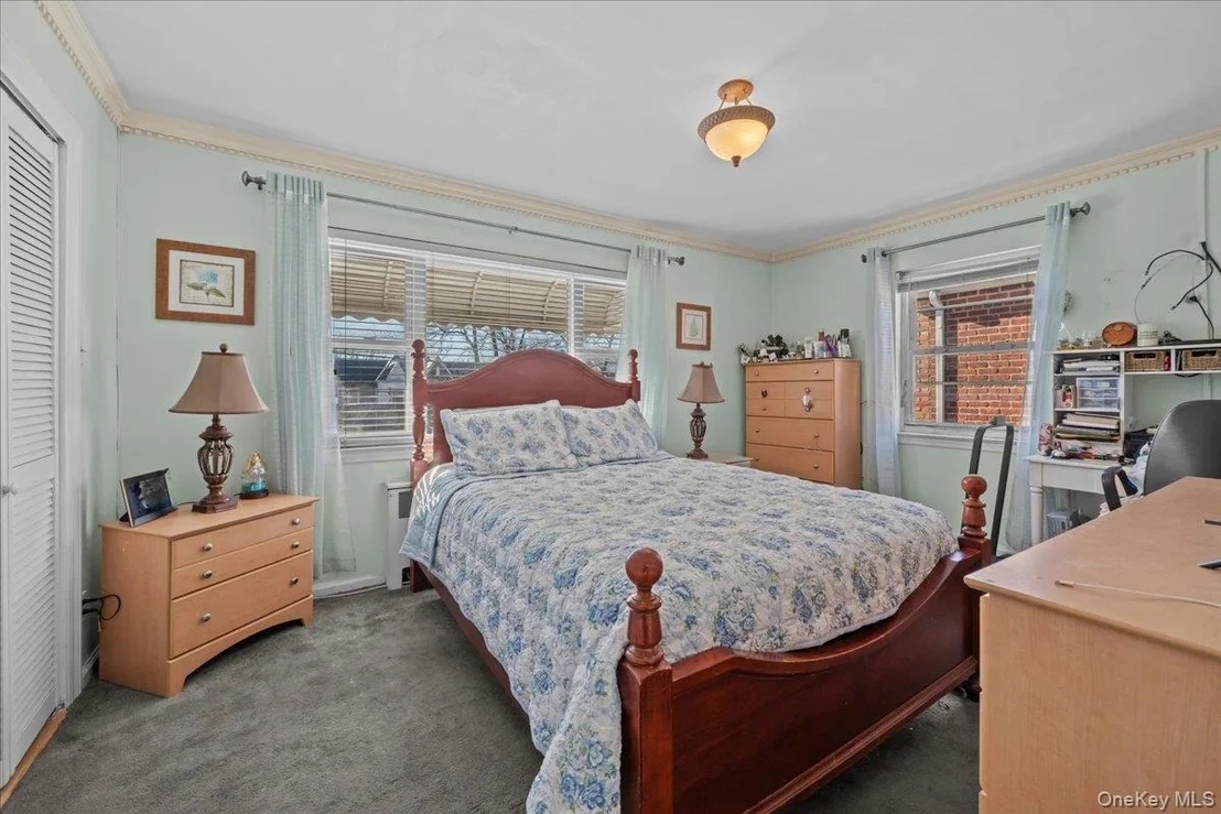 Photo of 1115 Mace Avenue