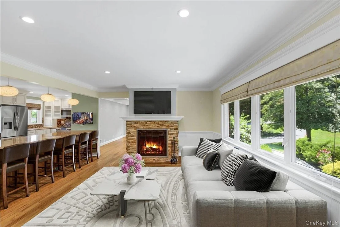 Photo of 236 Westlake Drive