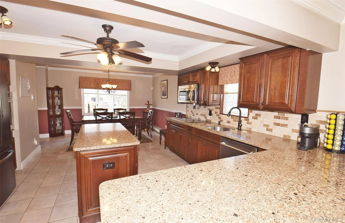 Photo of 32 Lagoon Place