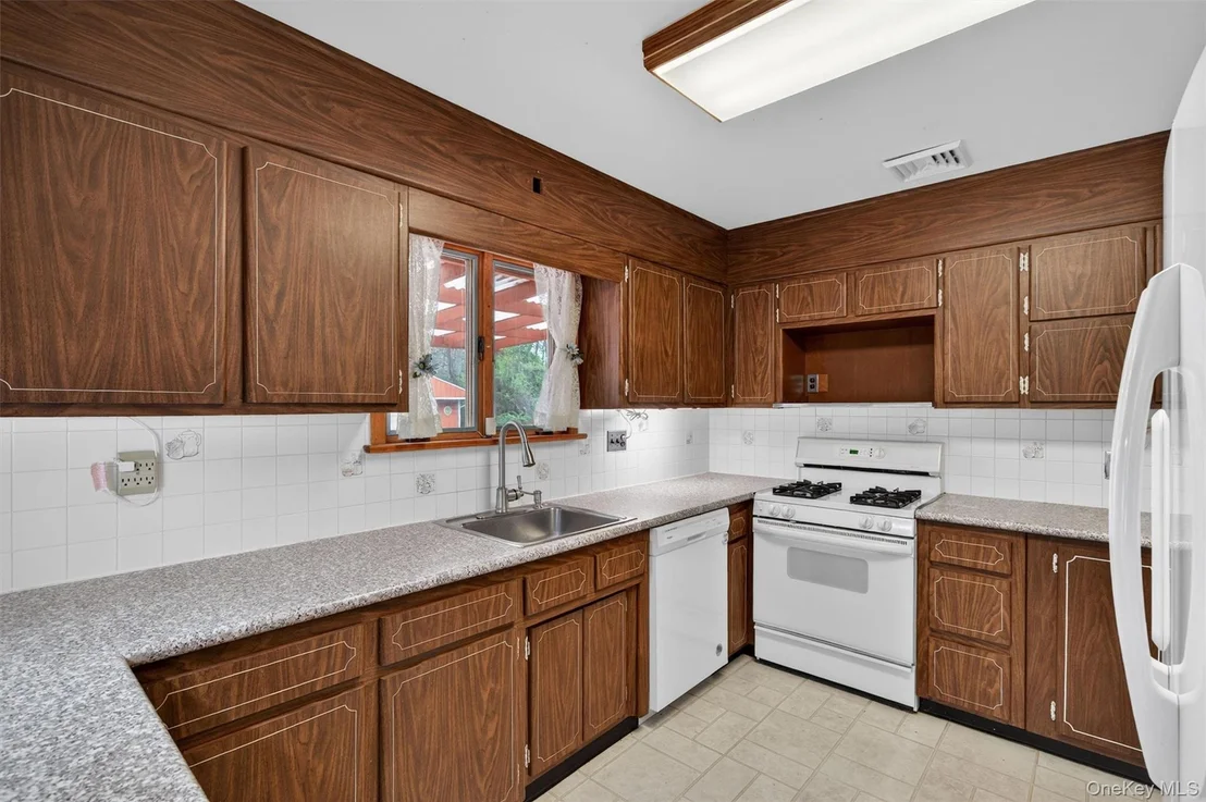 Photo of 133 Blumel Road