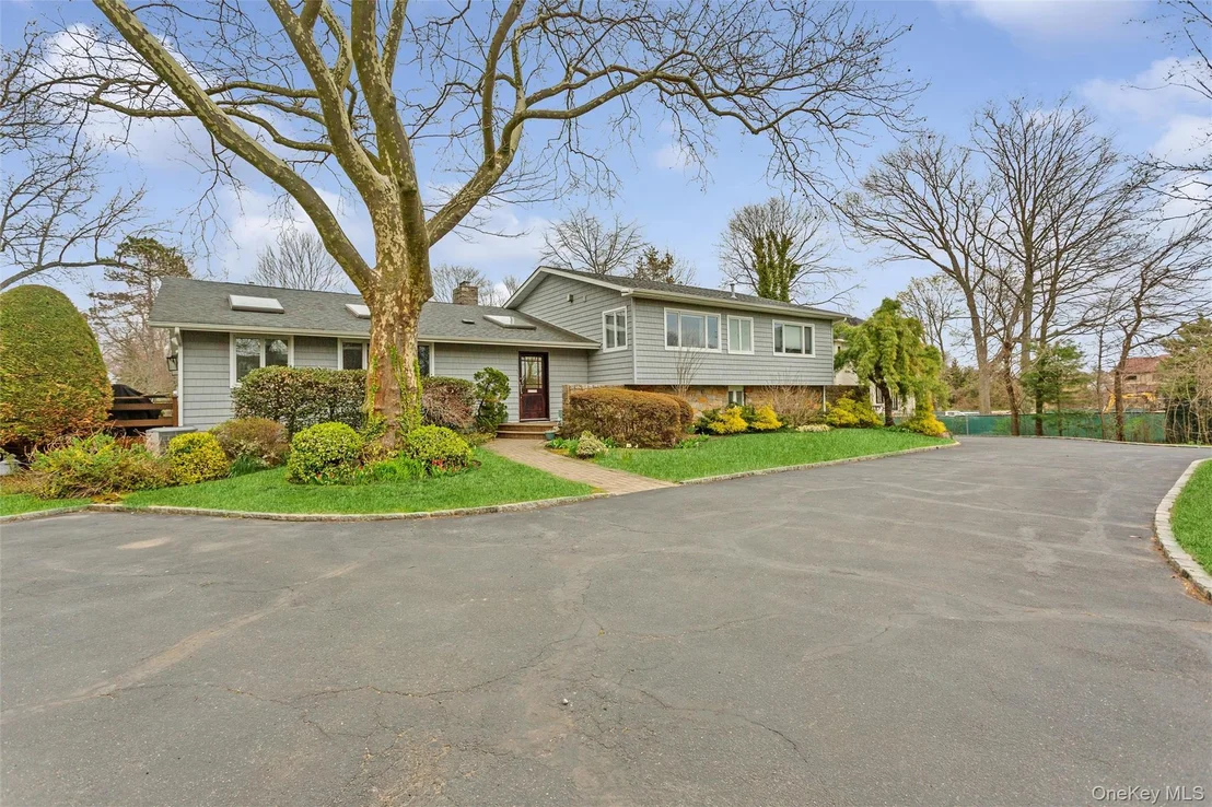 Photo of 230 Richards Lane