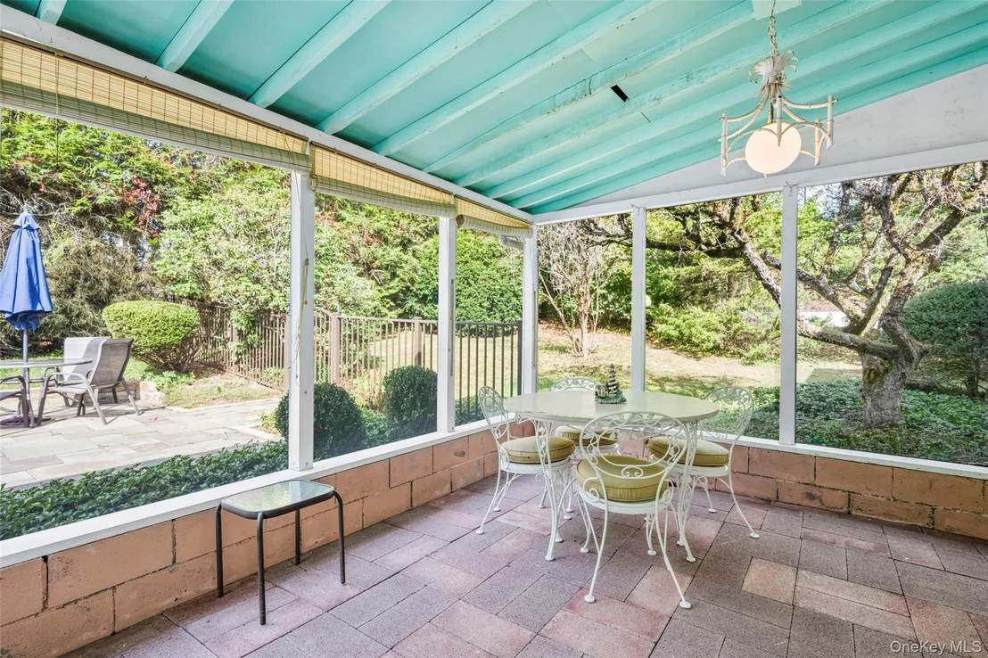 Photo of 46 Skyview Drive