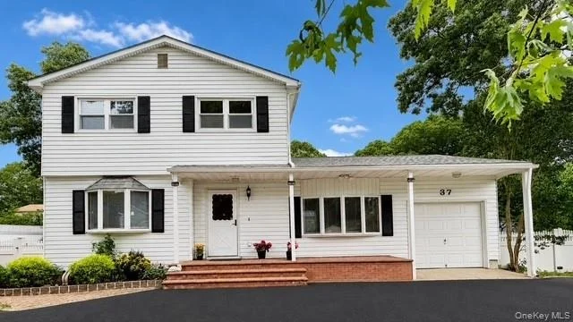 Photo of 37 Hampton Avenue
