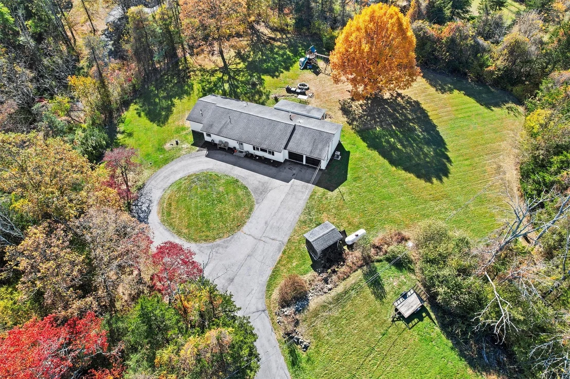 Photo of 397 Bellvale Road