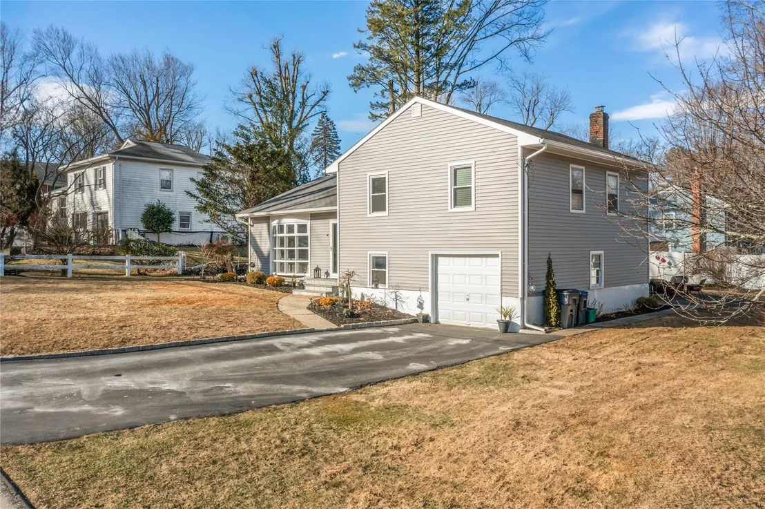 Photo of 40 Barnwell Drive