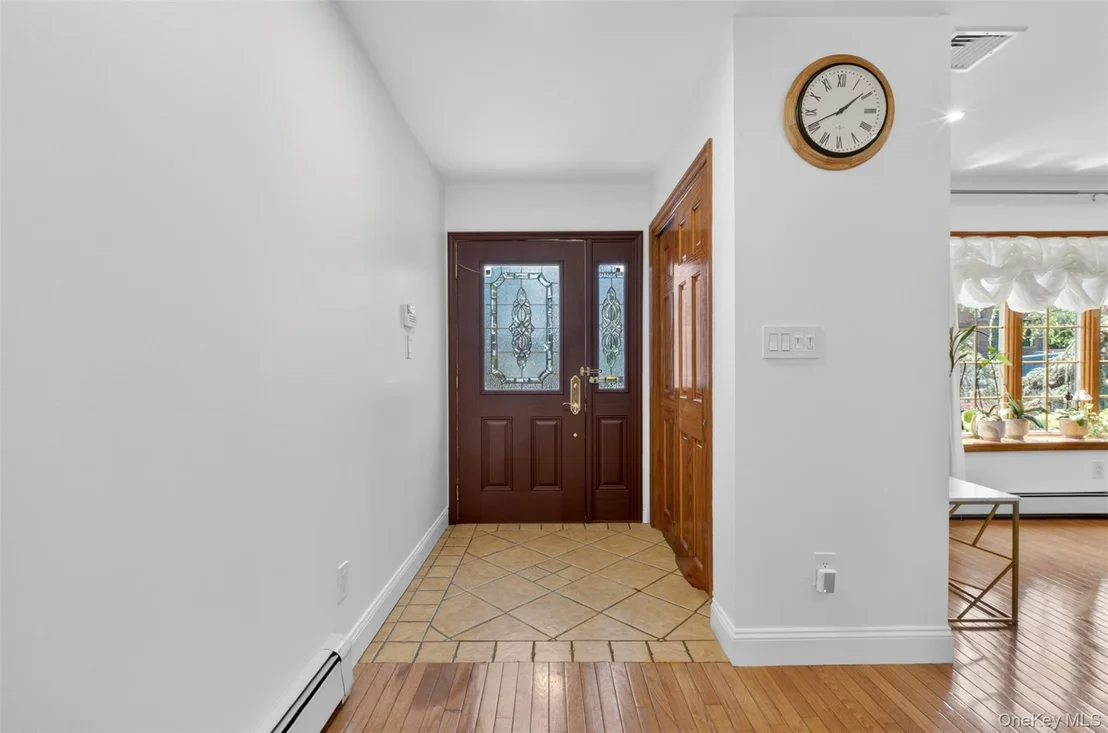 Photo of 162-11 12th Road