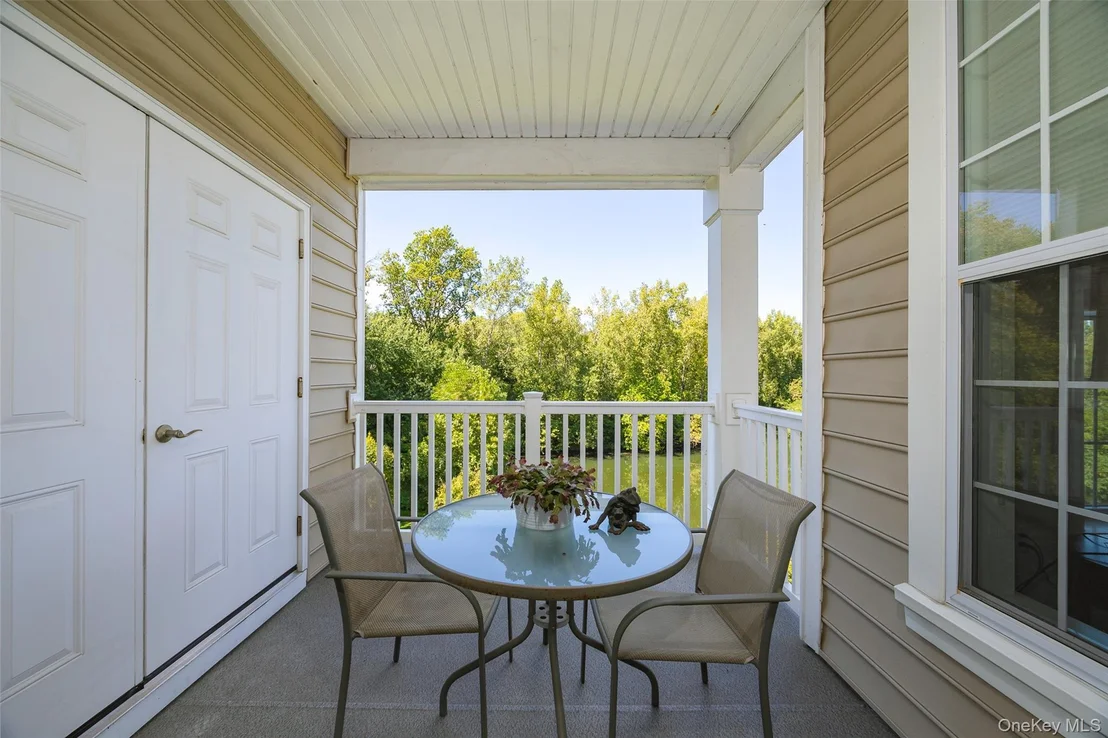 Photo of 334 Regency Drive
