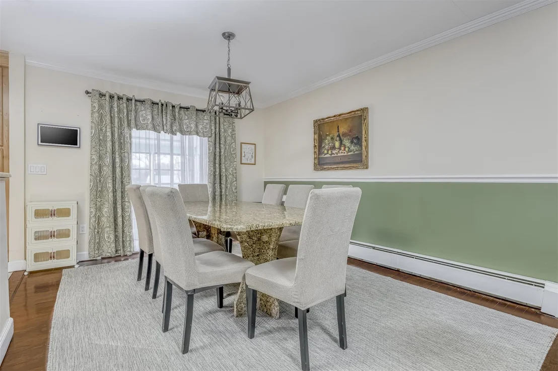 Photo of 9 Ackerman Avenue