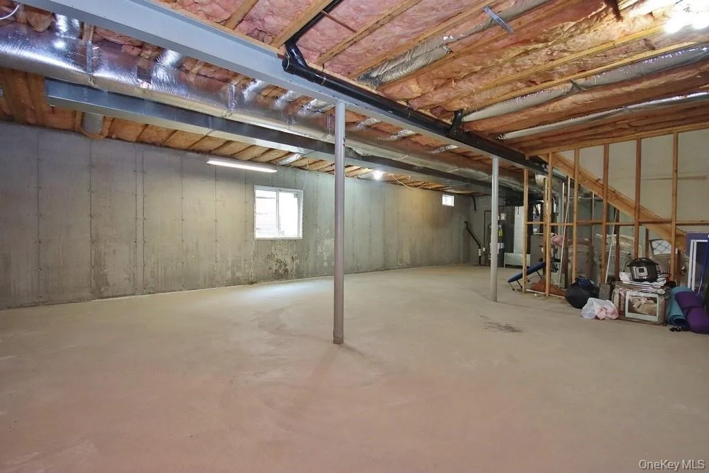 Photo of 216 Roosevelt Drive