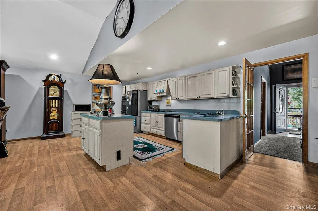 Photo of 391 Orchid Drive