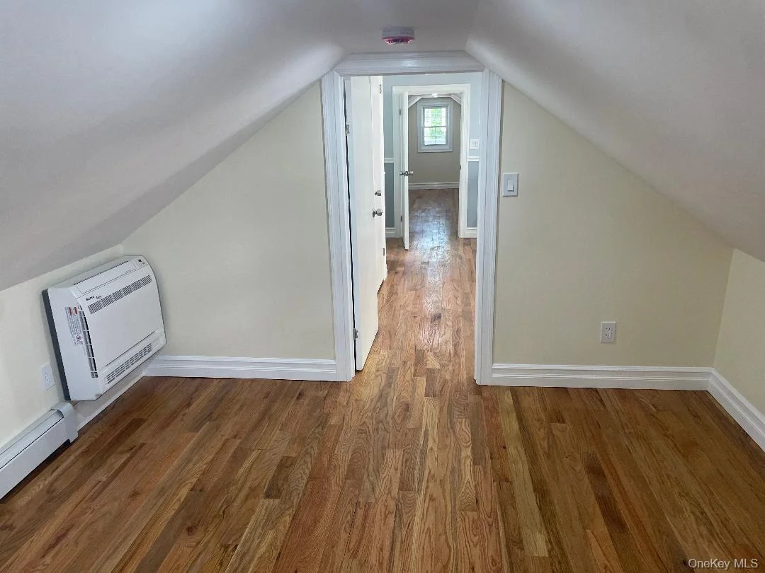 Photo of 839 Clarence Avenue