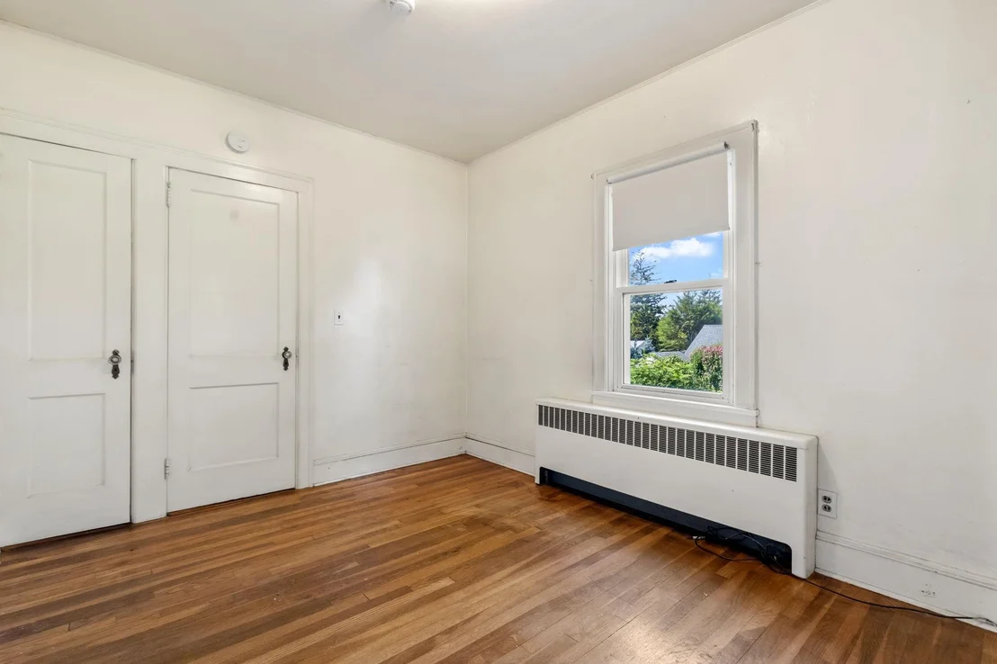 Photo of 98 Westlake Drive