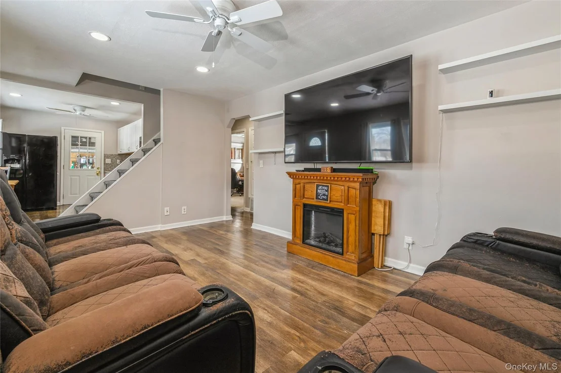 Photo of 10 Hickory Street