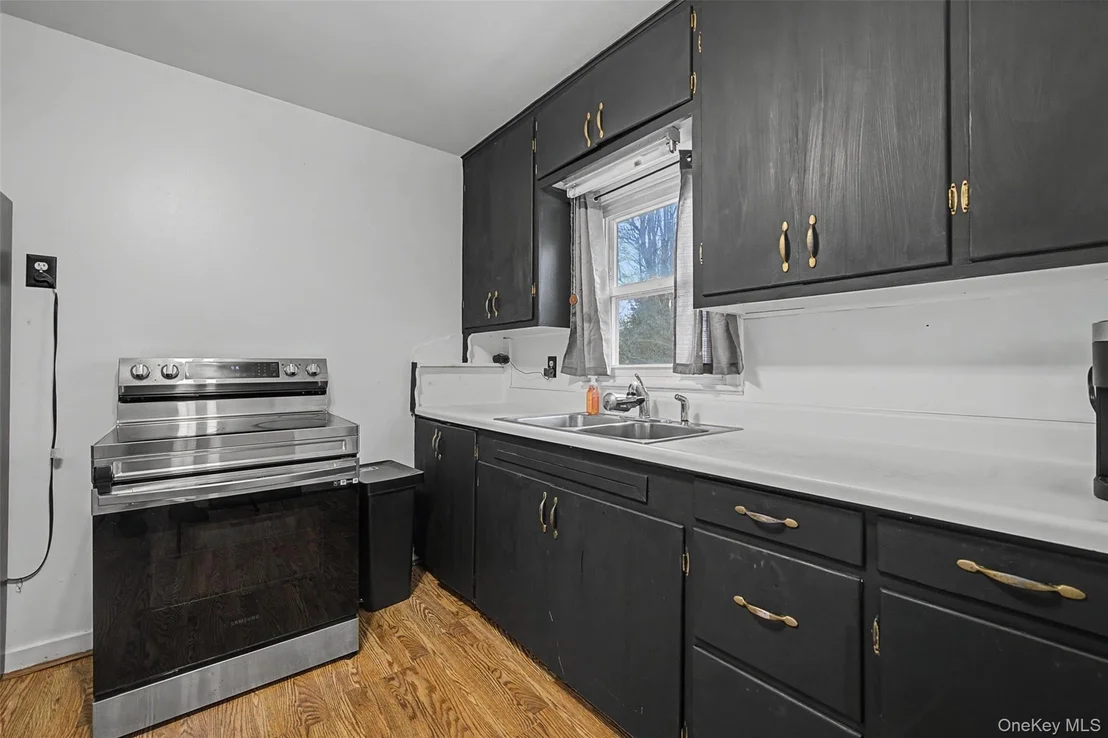 Photo of 13 Kobelt Drive