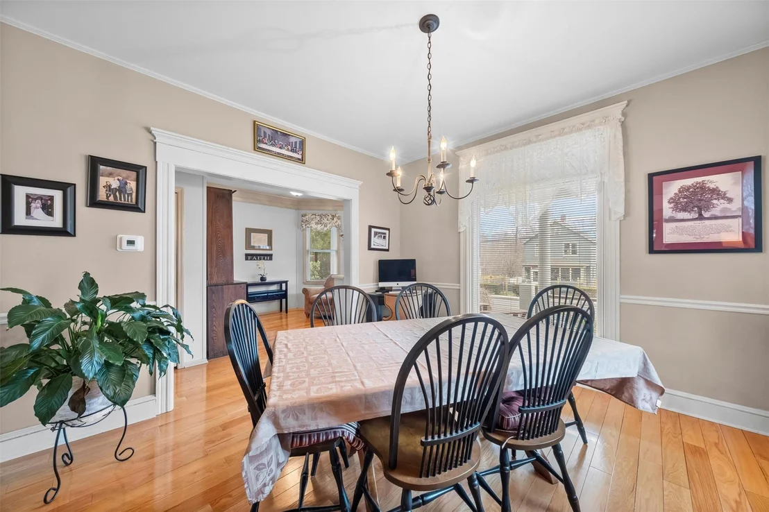 Photo of 187 Willow Avenue