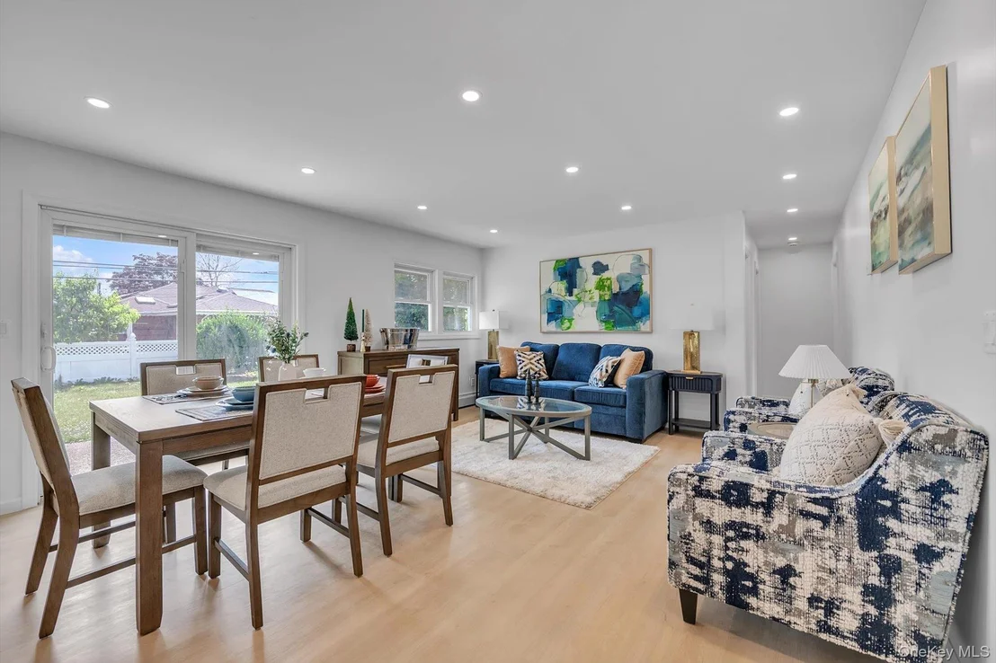 Photo of 788 Dean Drive