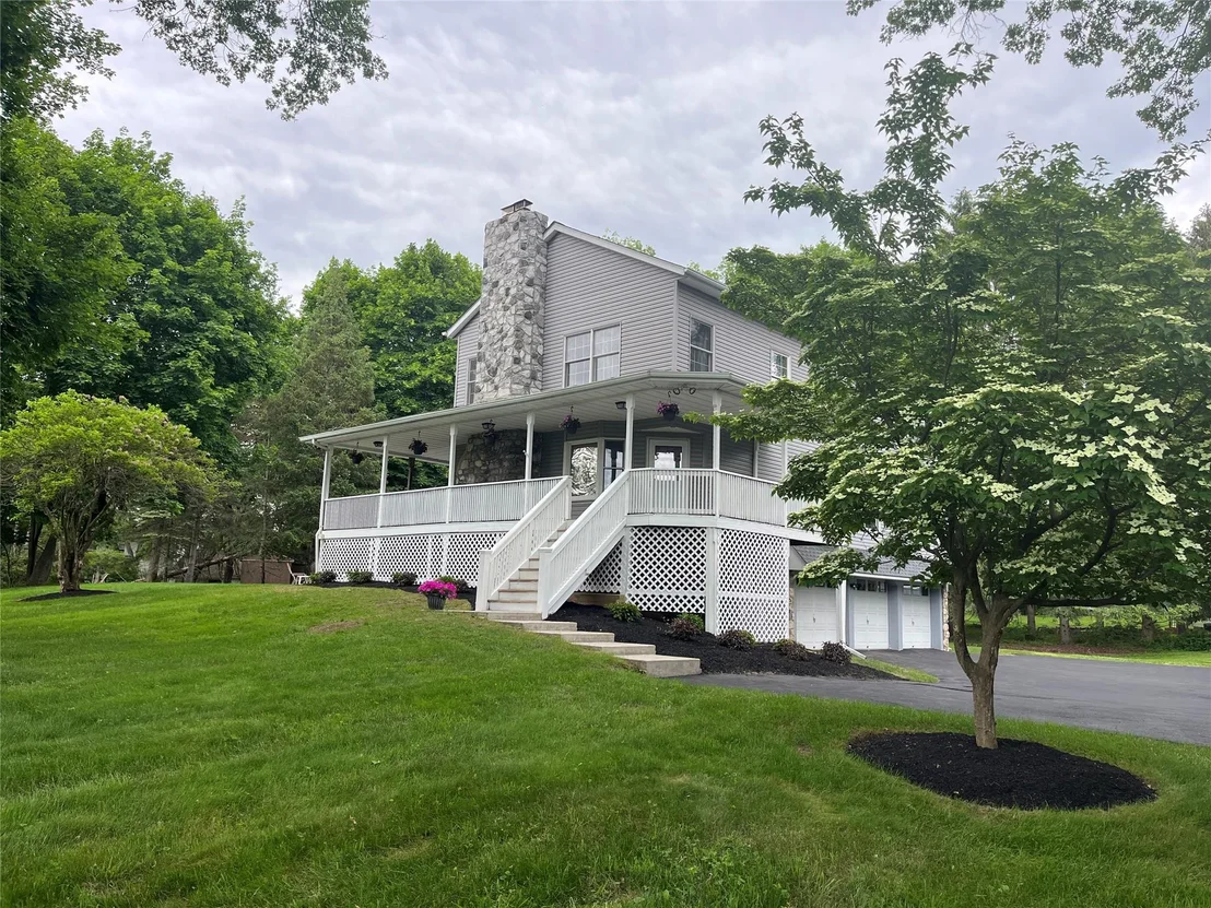 Photo of 23 Saddle Rock Drive