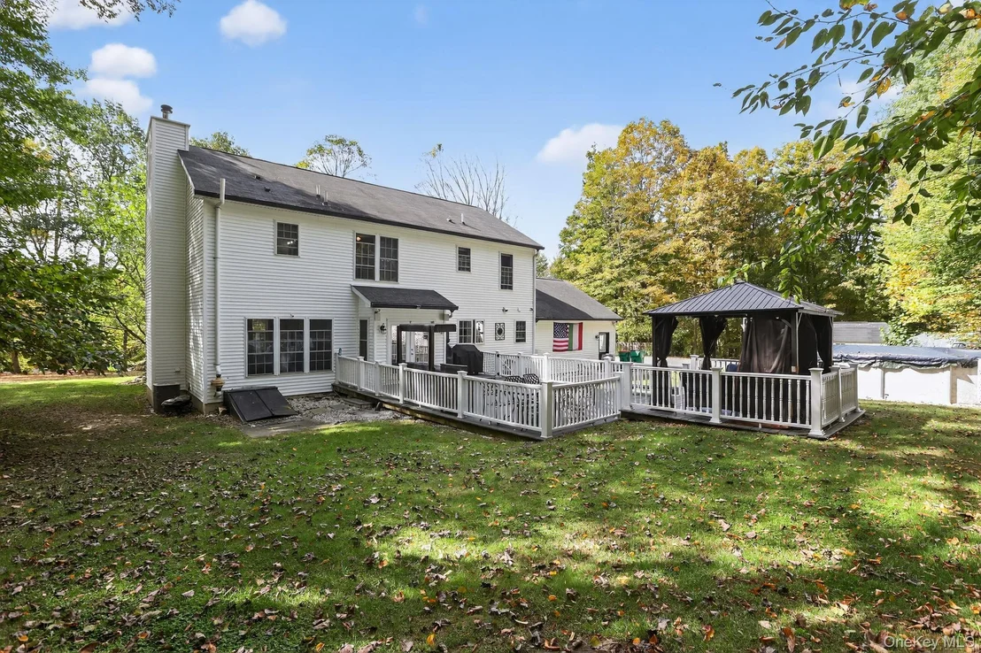 Photo of 39 W Forest Trail