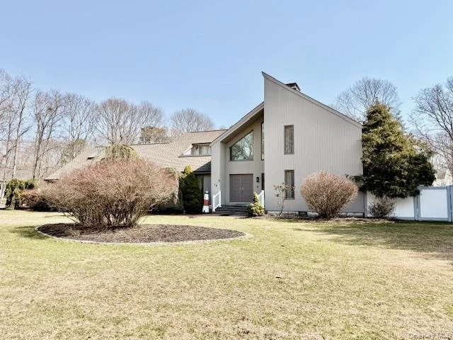 Photo of 19 Carmen View Drive