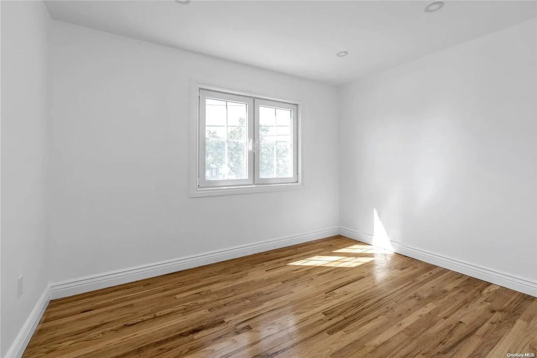 Photo of 101 Grohmans Lane