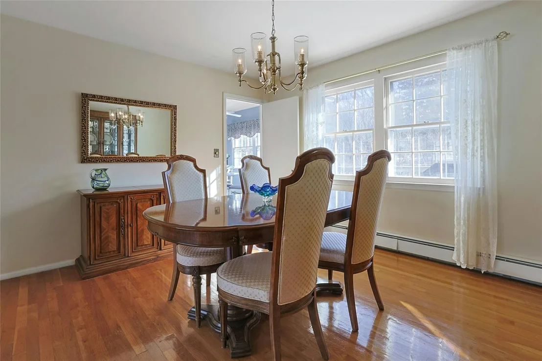 Photo of 7 Oak Hill Road