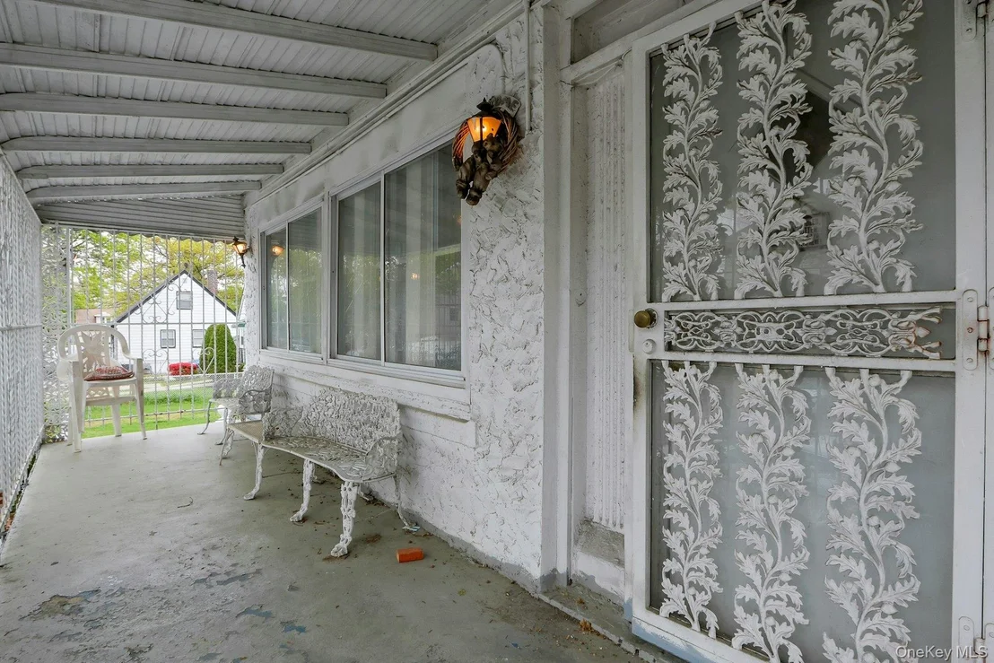Photo of 515 Beach Avenue