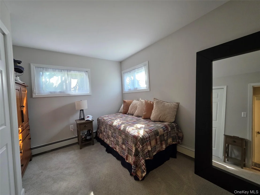 Photo of 140 Springtime Lane W