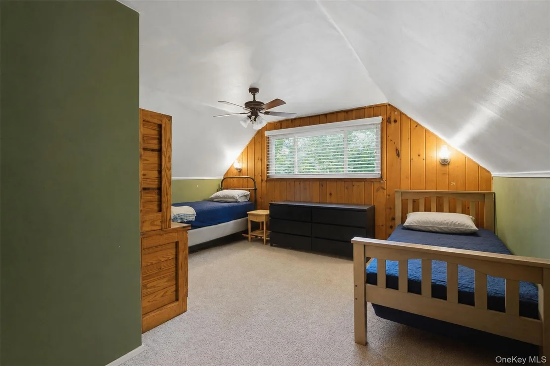 Photo of 42 Pershing Avenue