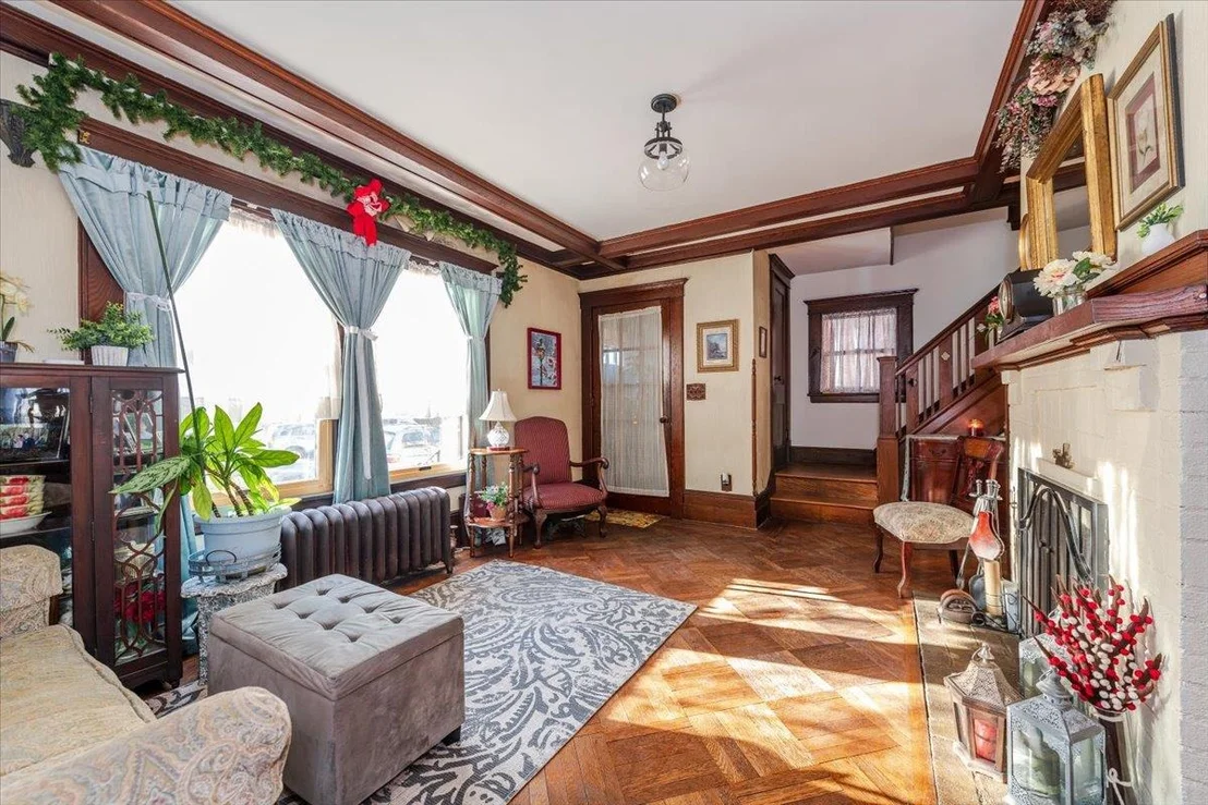 Photo of 2921 Greene Place